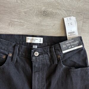 NWT Abercrombie & Fitch Curve Love Ultra High Rise 90’s Straight Black Jeans